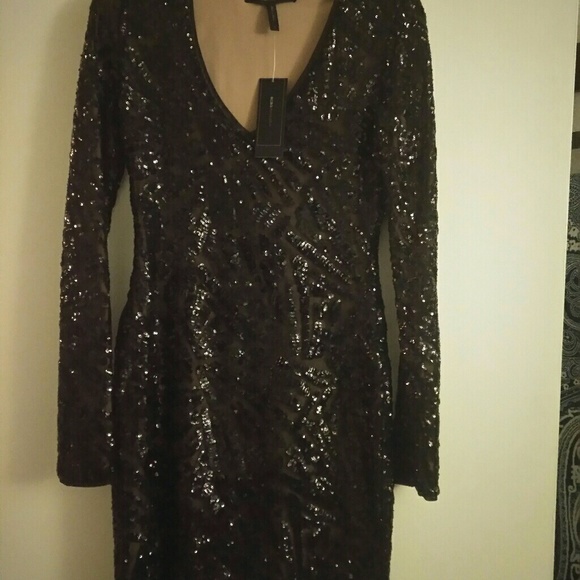 BCBGMaxAzria Dresses & Skirts - BCBG dreas size small BCBGMaxAzria Dresses & Skirts - BCBG dreas size small